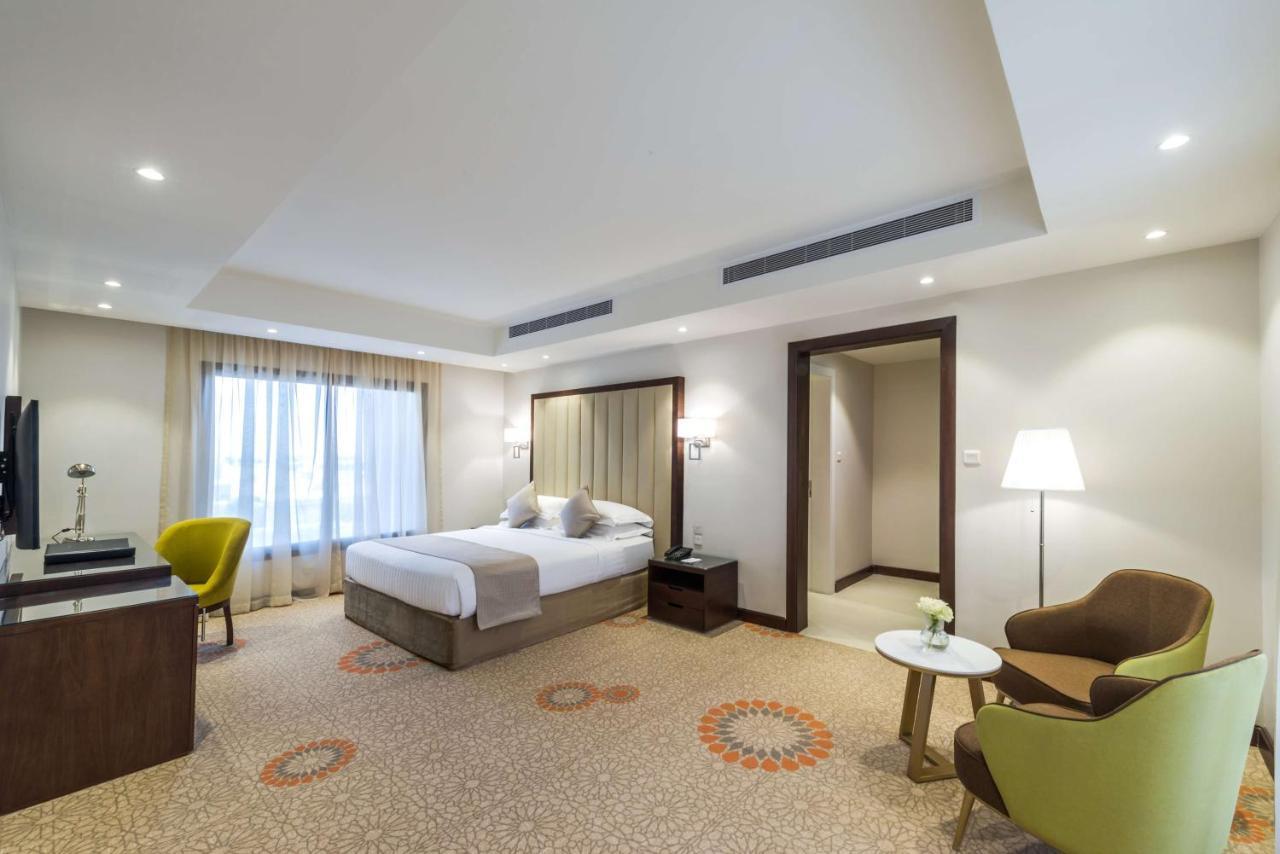 Best Western Plus Al Qurayyat City Center Eksteriør bilde