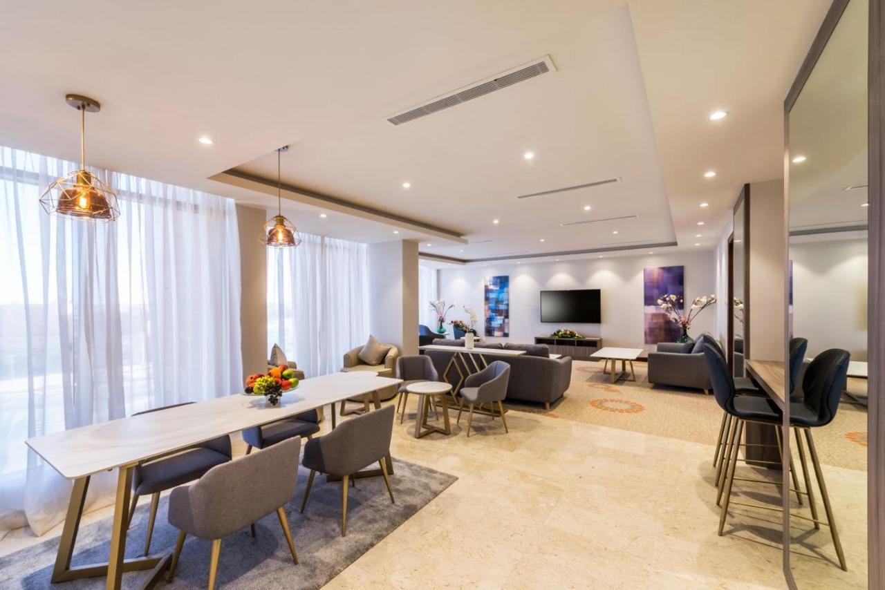 Best Western Plus Al Qurayyat City Center Eksteriør bilde