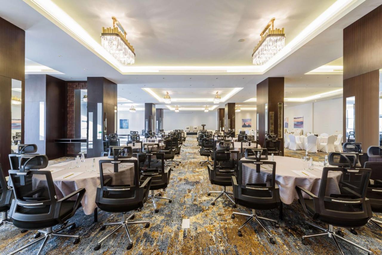 Best Western Plus Al Qurayyat City Center Eksteriør bilde