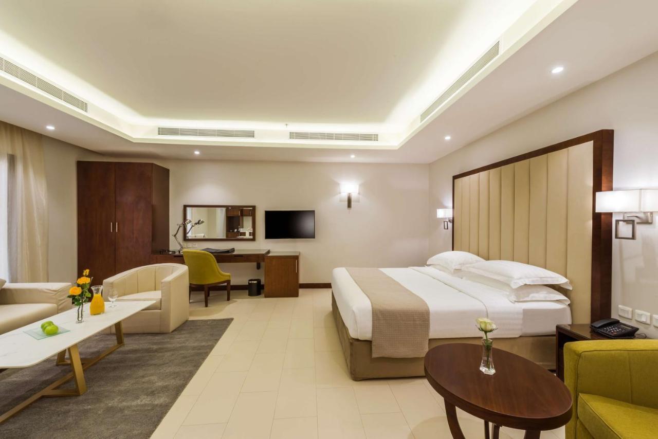 Best Western Plus Al Qurayyat City Center Eksteriør bilde