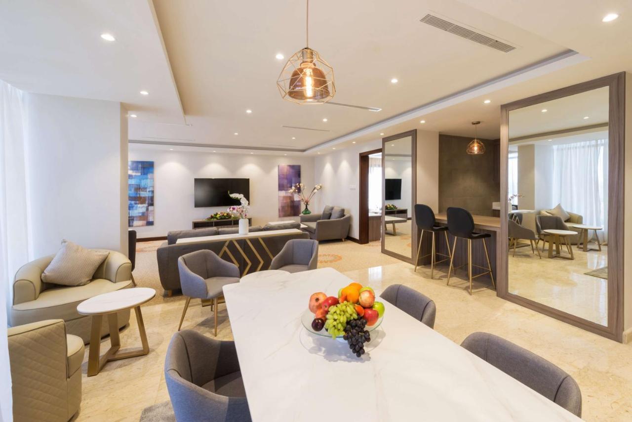 Best Western Plus Al Qurayyat City Center Eksteriør bilde